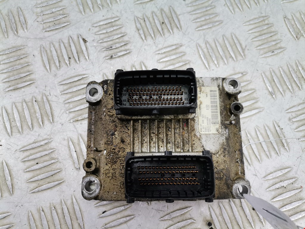Блок управления двигателя (ЭБУ) ALFA ROMEO 156 1997-2007