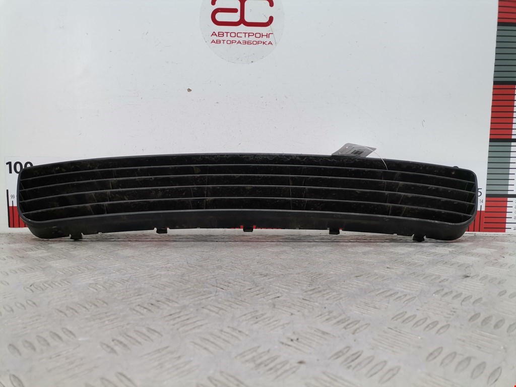 Решетка в бампер SEAT Alhambra 1996-2010