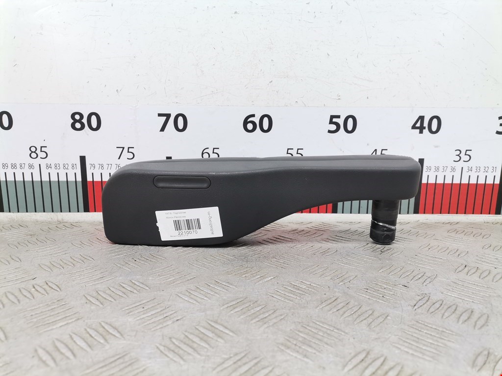 Подлокотник в салон RENAULT Scenic II 2003-2010