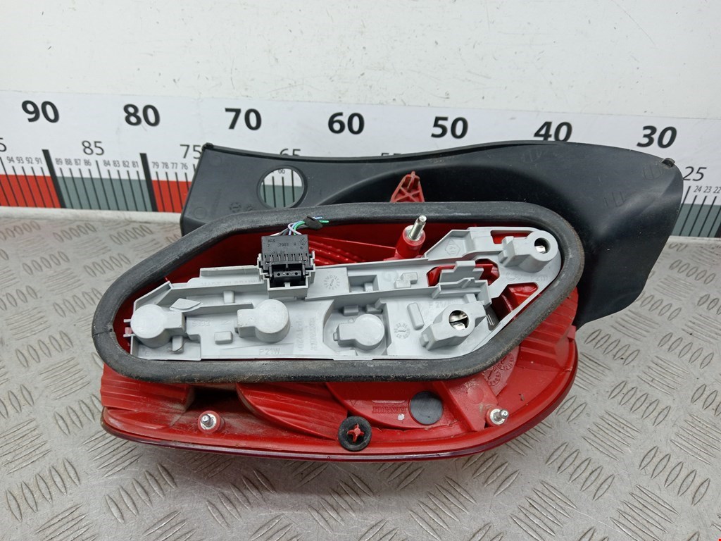 Фонарь задний левый RENAULT Modus 2004-2012