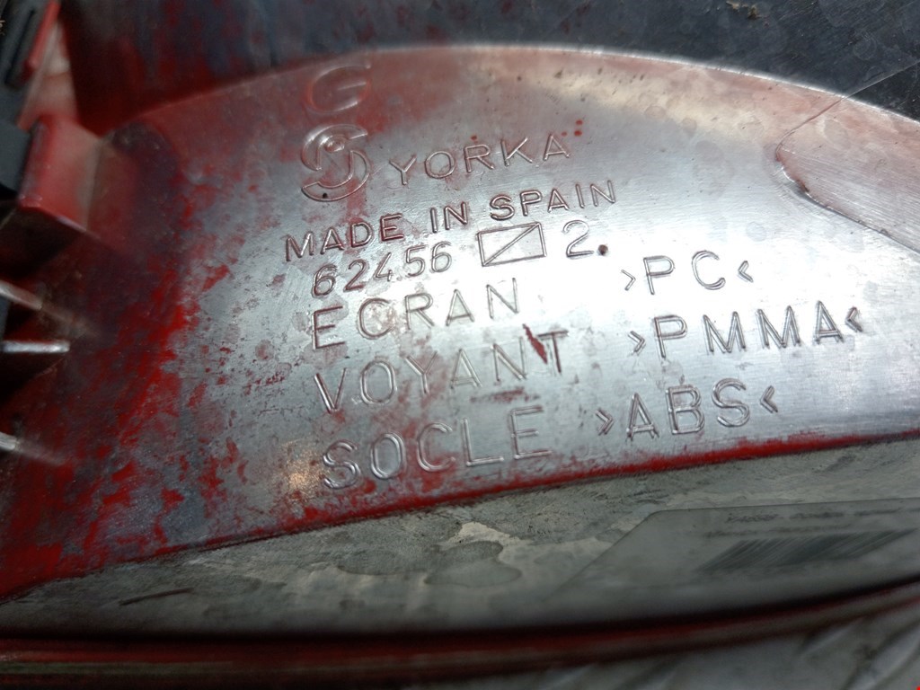 Фонарь задний левый RENAULT Modus 2004-2012