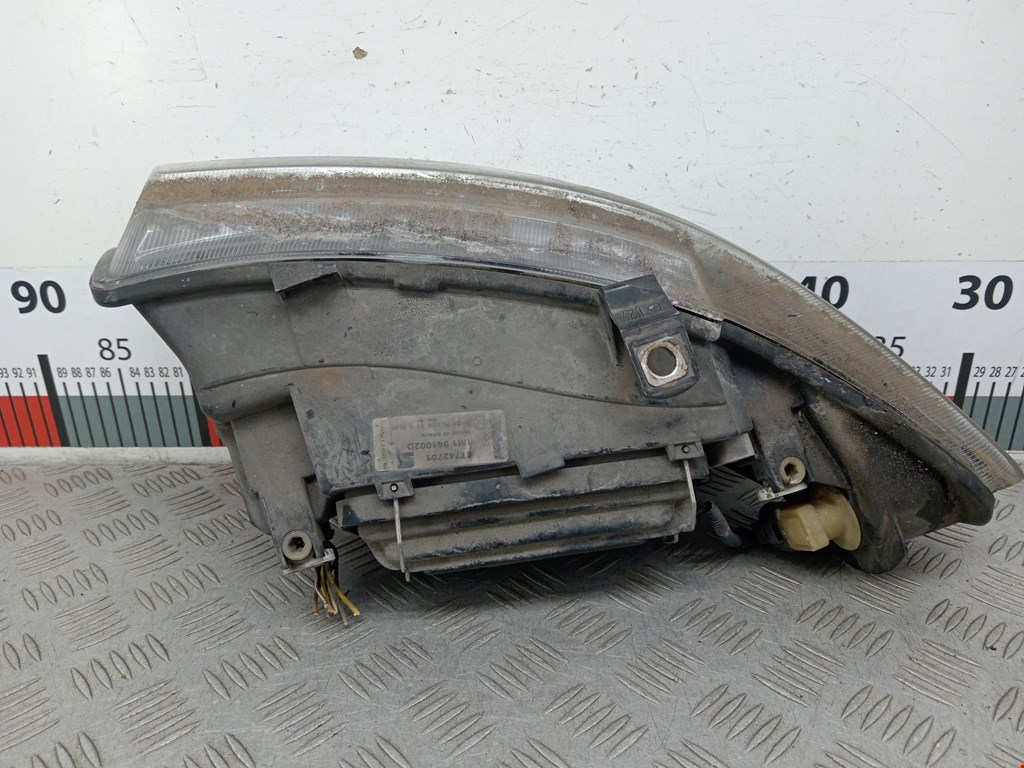 Фара правая SEAT Toledo 1998-2004