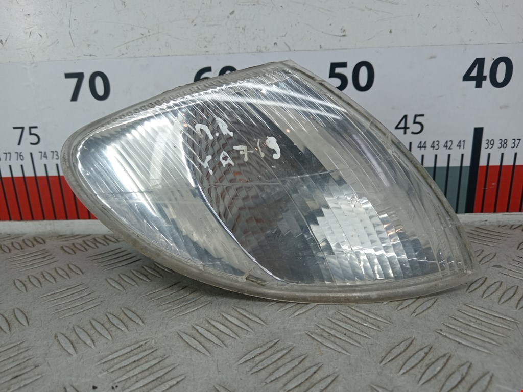 Указатель поворота (поворотник) правый Renault Megane 1 (1995-2003)