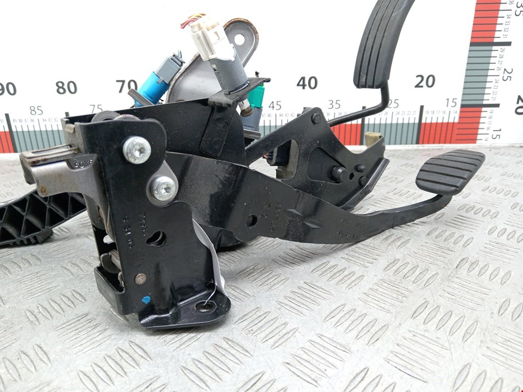 Блок педалей (педальный узел) RENAULT Scenic II 2003-2010
