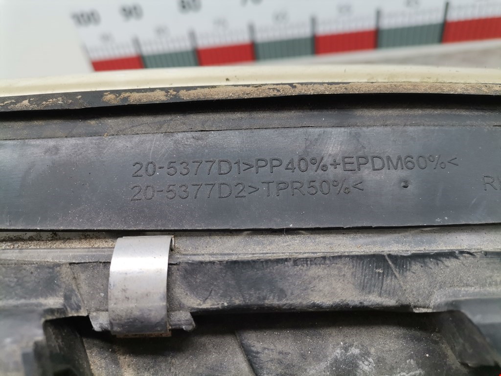 Фара правая AUDI A6 C5 1997-2004