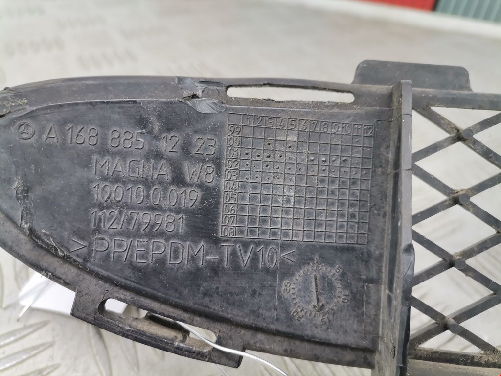 Решетка в бампер MERCEDES-BENZ A-Class W168 1997-2004