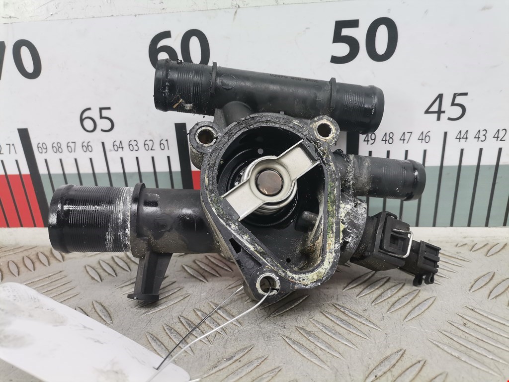 Корпус термостата RENAULT Scenic II 2003-2010