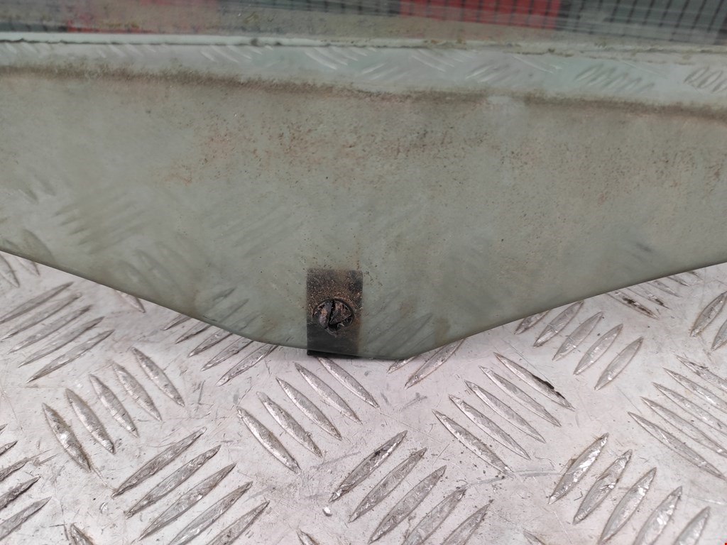 Стекло двери заднее левое CITROEN C4 Grand Picasso 2006-2013