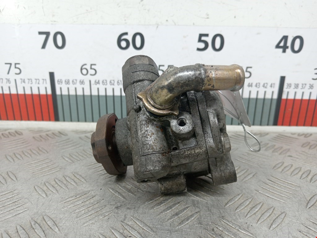 Насос гидроусилителя руля (ГУР) VOLKSWAGEN Golf IV 1997-2003