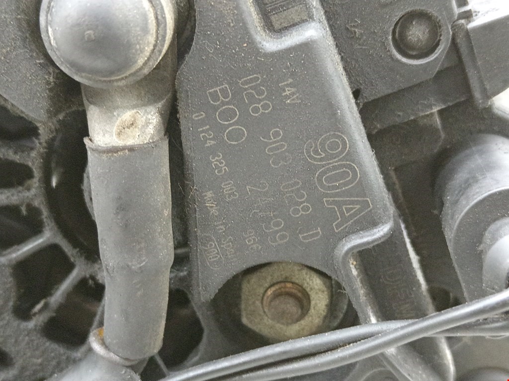 Генератор VOLKSWAGEN Golf IV 1997-2003