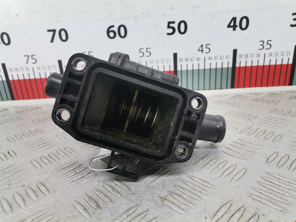 Корпус термостата FORD Focus II 2005-2011