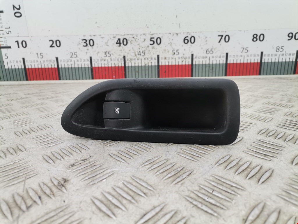 Кнопка стеклоподъемника RENAULT Laguna 2001-2007