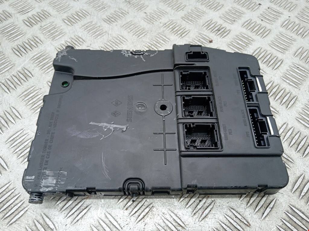 Блок комфорта RENAULT Scenic II 2003-2010