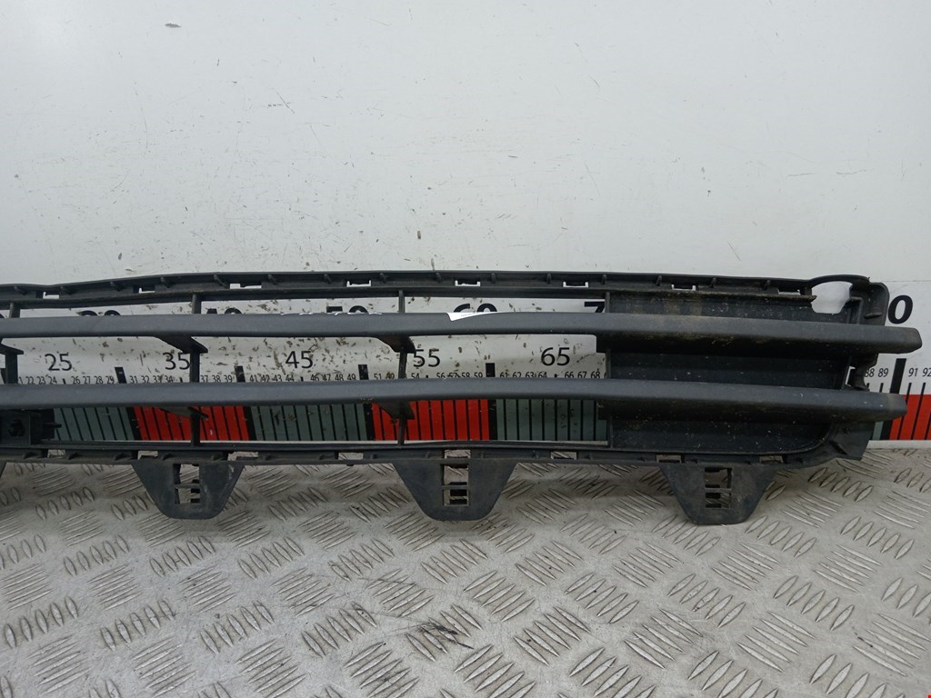 Решетка в бампер OPEL Meriva A 2003-2010