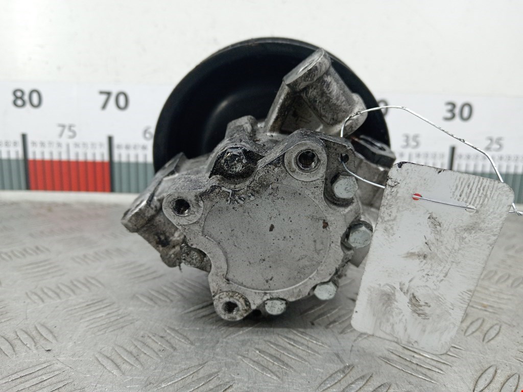 Насос гидроусилителя руля (ГУР) MERCEDES-BENZ Sprinter 901-905/Classic 909 1995-2006