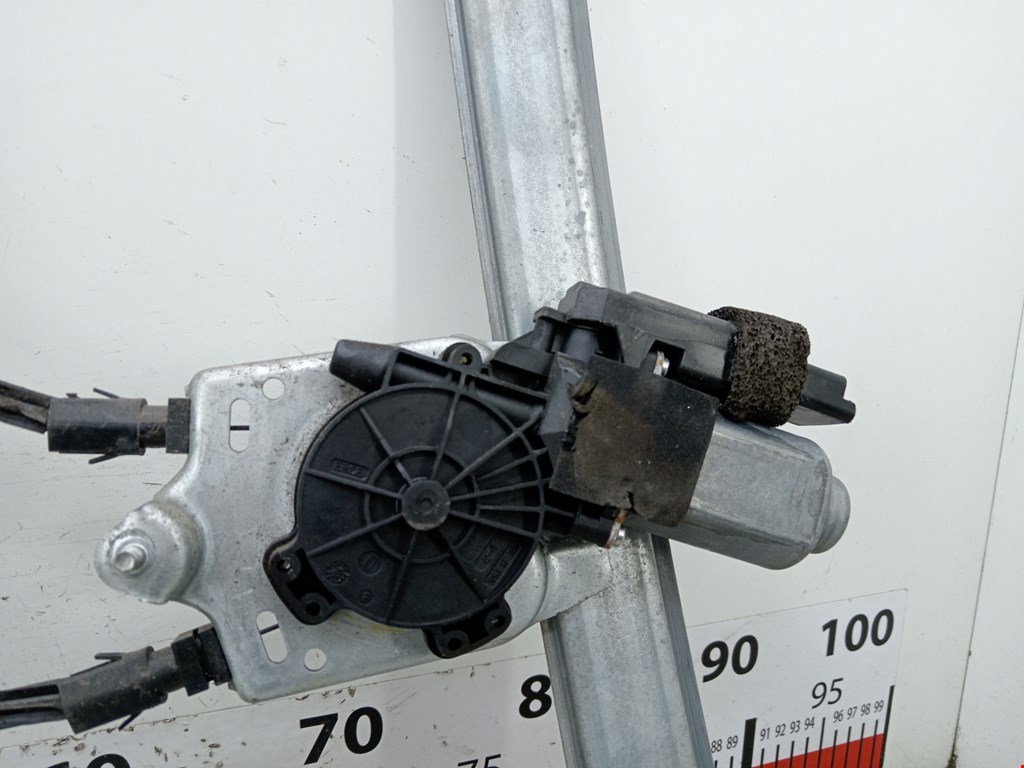 Стеклоподъемник передний левый RENAULT Megane II 2002-2009