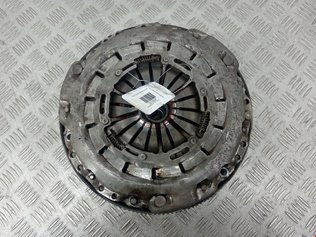 Маховик (демпфер сцепления) Mercedes Sprinter 1 (W901-905) (1995-2006)