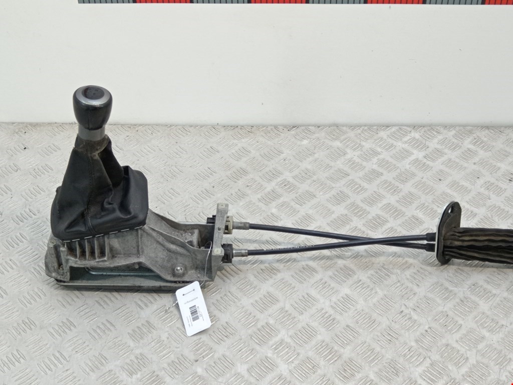 Кулиса (селектор) АКПП/МКПП в салоне SEAT Alhambra 1996-2010