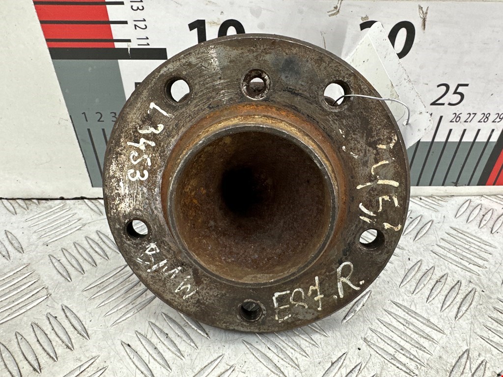 Ступица передняя левая/правая BMW 1er E81\E87 2004-2011