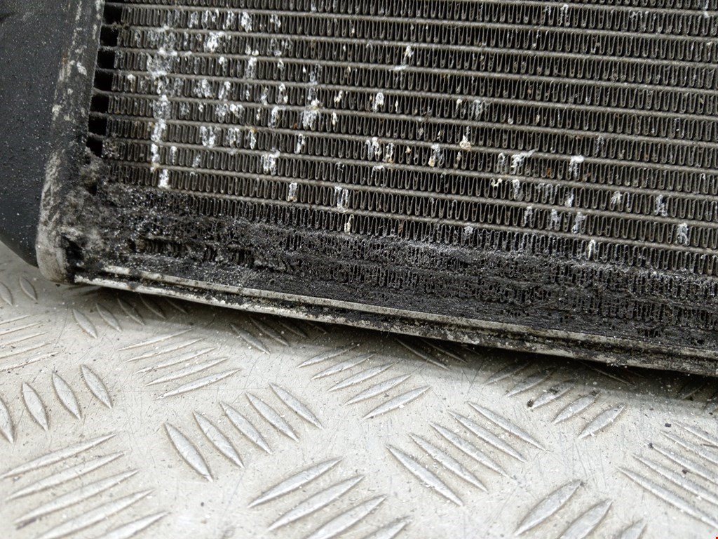 Радиатор основной VOLKSWAGEN Caddy III 2004-2015