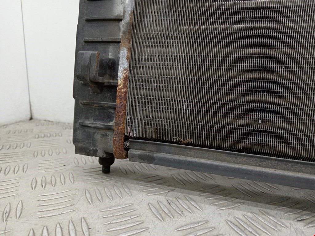 Радиатор основной AUDI A4 B5 1995-2001