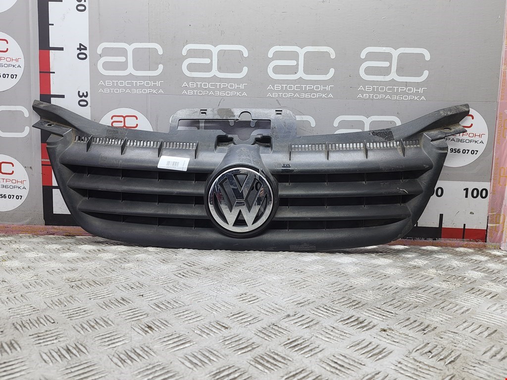 Решетка радиатора VOLKSWAGEN Touran 2003-2010
