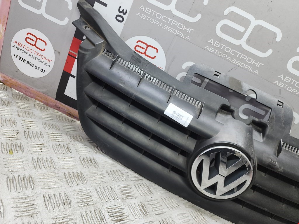 Решетка радиатора VOLKSWAGEN Touran 2003-2010