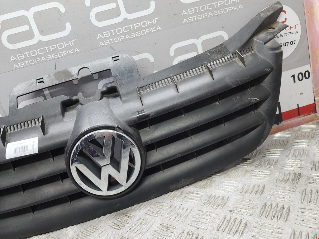 Решетка радиатора VOLKSWAGEN Touran 2003-2010