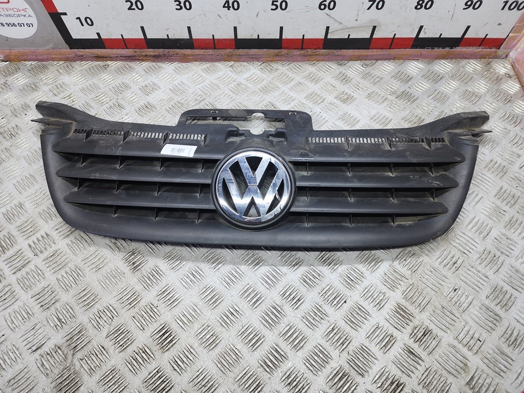 Решетка радиатора VOLKSWAGEN Touran 2003-2010