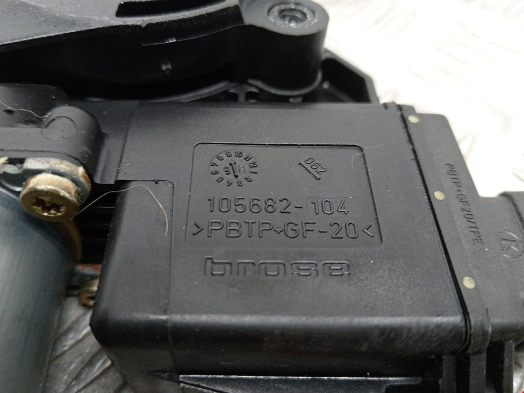 Моторчик (двигатель) стеклоподъемника OPEL Vectra Vectra B 1995-2002