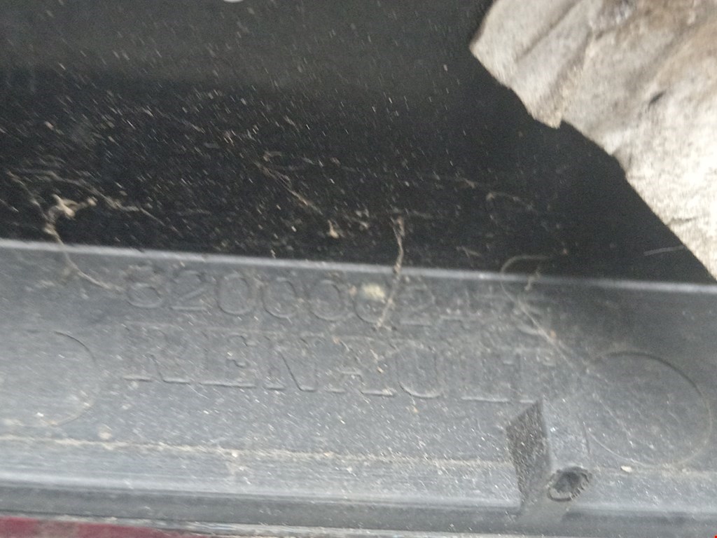 Фонарь задний внутренний левый RENAULT Laguna 2001-2007