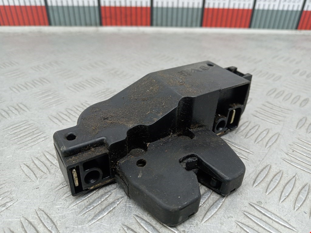 Замок багажника (крышки двери) CITROEN C3 2002-2009
