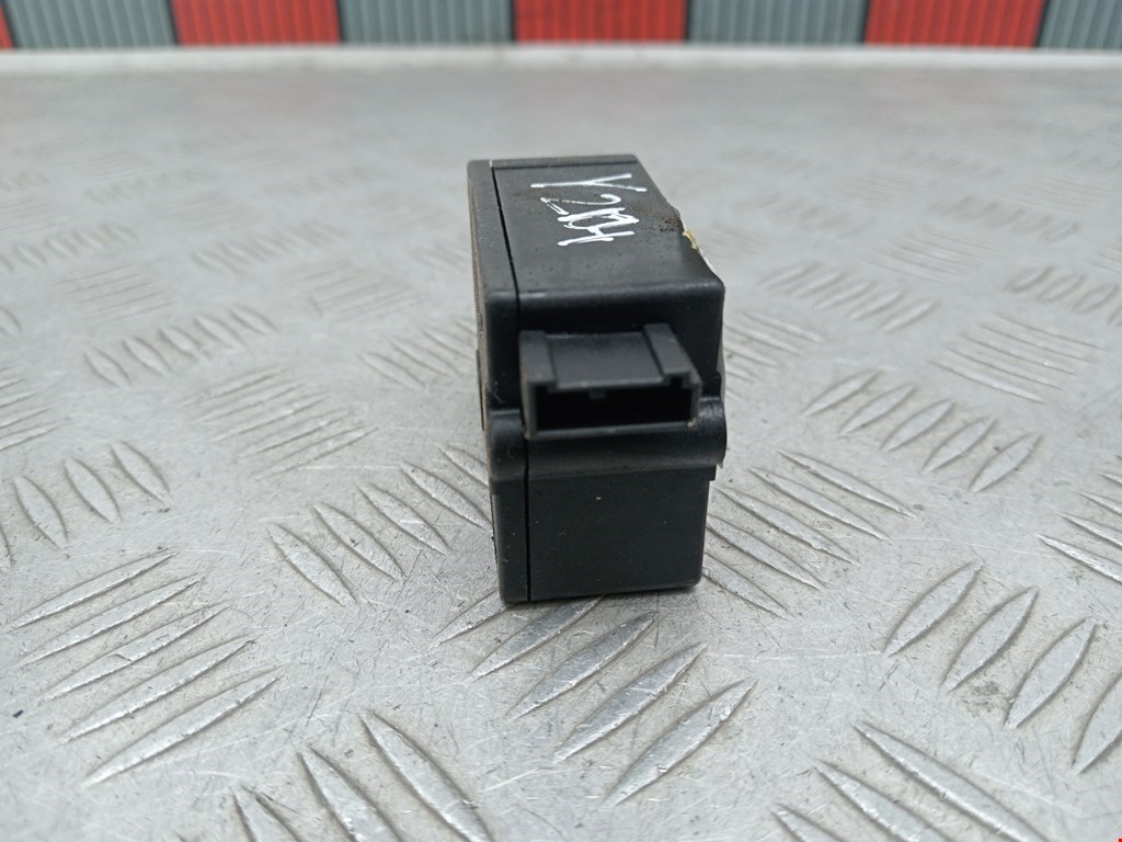 Активатор замка багажника OPEL Omega B 1994-2004