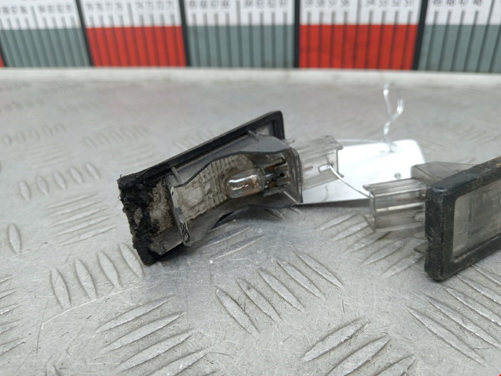 Фонарь подсветки номера RENAULT Scenic II 2003-2010