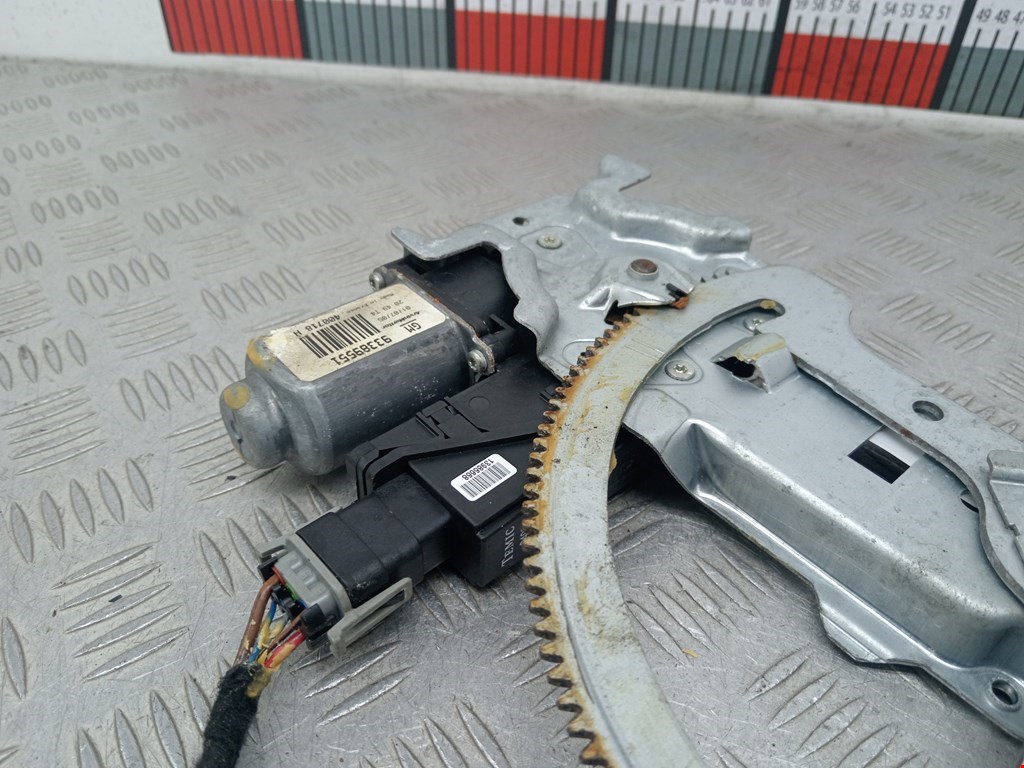 Стеклоподъемник передний левый OPEL Meriva A 2003-2010