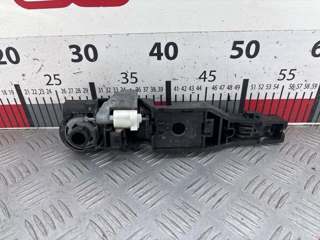 Ручка двери задней наружная правая RENAULT Modus 2004-2012