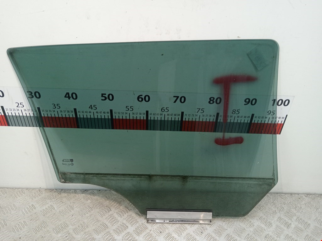 Стекло двери заднее левое OPEL Astra H/Family 2004-2015