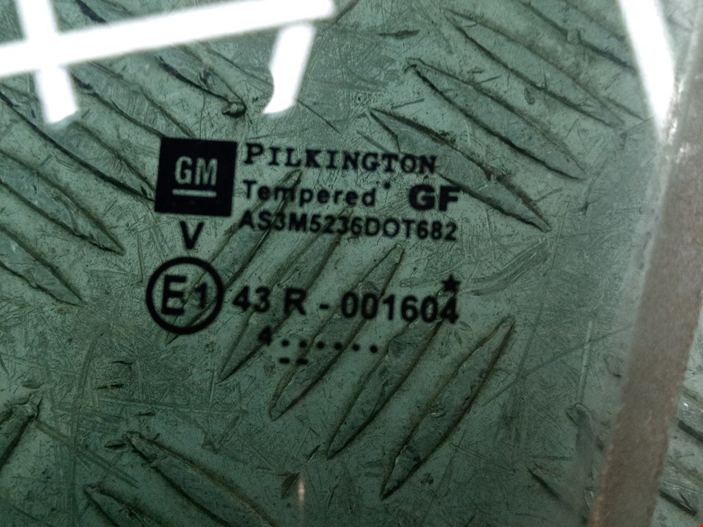 Стекло двери заднее левое OPEL Astra H/Family 2004-2015