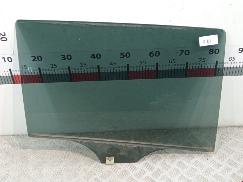Стекло двери заднее правое MAZDA Mazda 5 CR 2005-2010