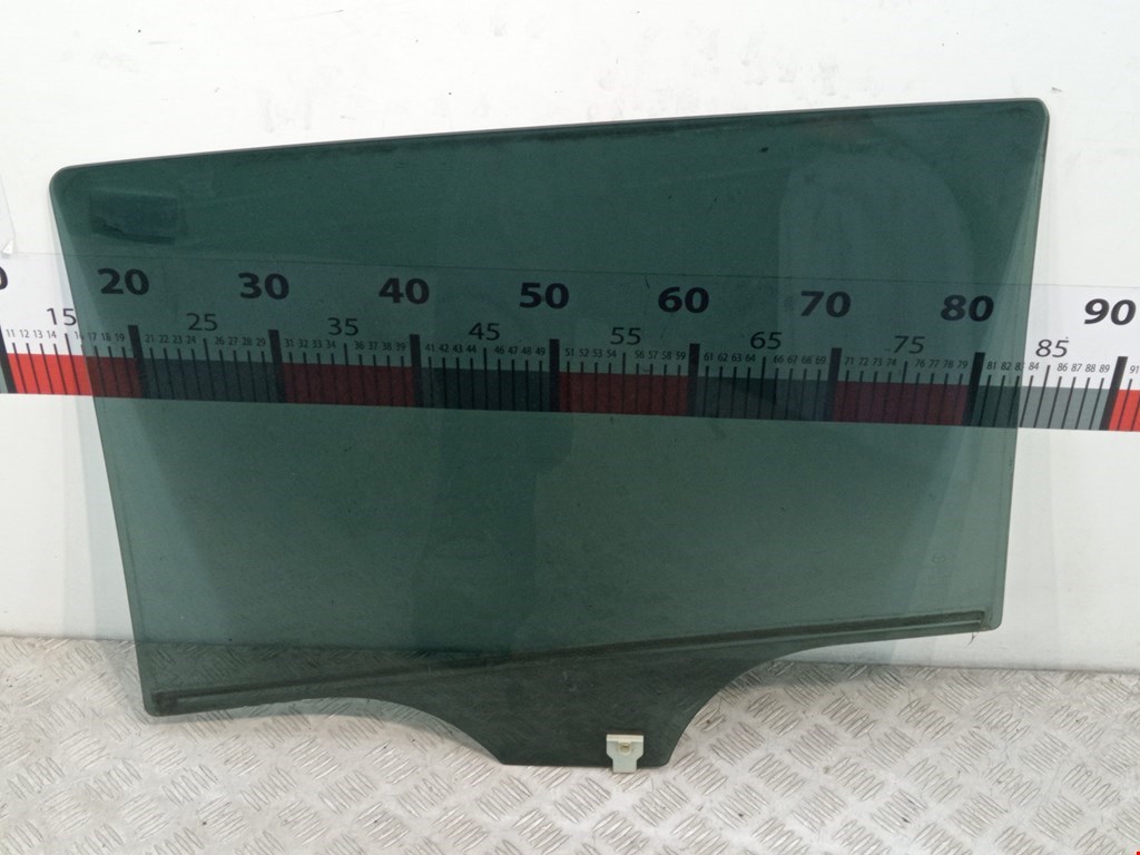 Стекло двери заднее правое MAZDA Mazda 5 CR 2005-2010