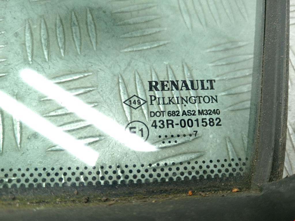 Стекло двери передней левой (форточка) RENAULT Modus 2004-2012