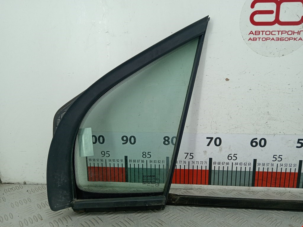 Стекло двери передней правой (форточка) RENAULT Modus 2004-2012