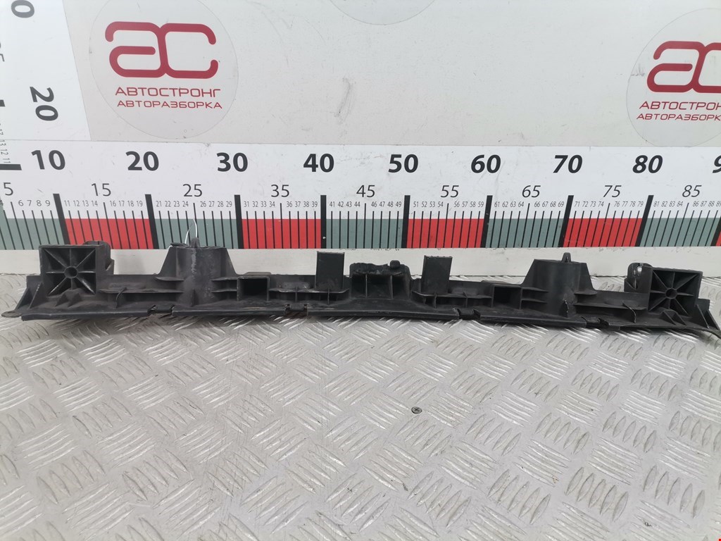 Кронштейн переднего бампера центральный OPEL Astra H/Family 2004-2015