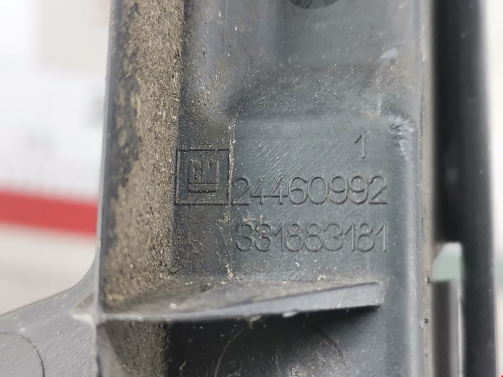 Кронштейн переднего бампера центральный OPEL Astra H/Family 2004-2015