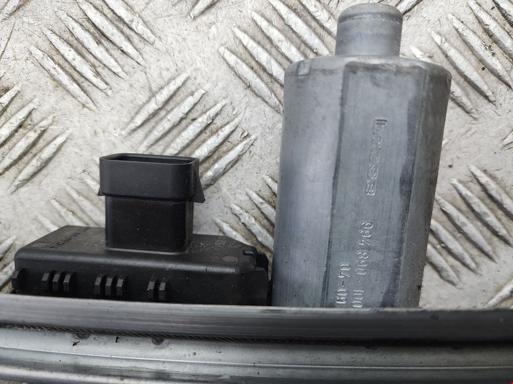 Стеклоподъемник задний правый OPEL Astra H/Family 2004-2015