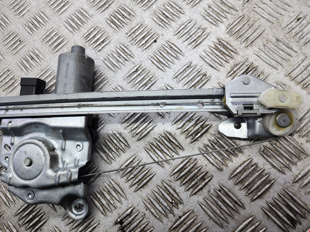 Стеклоподъемник задний правый OPEL Astra H/Family 2004-2015