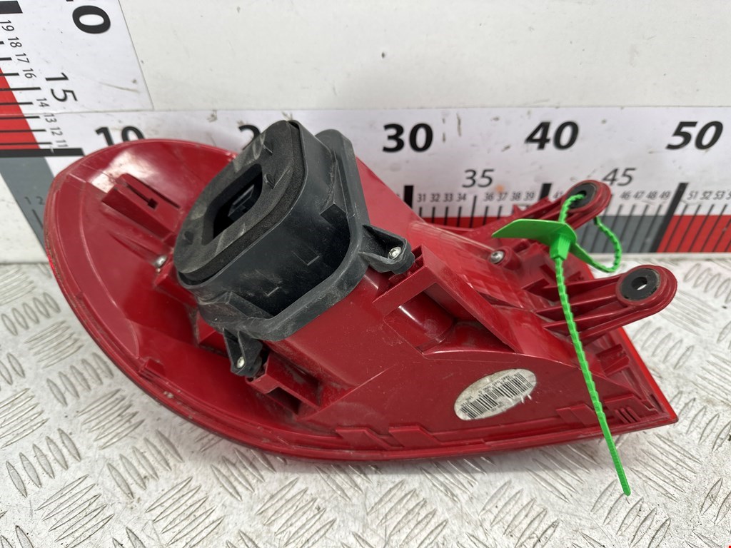 Фонарь задний правый VOLKSWAGEN Tiguan 2016-н.в.