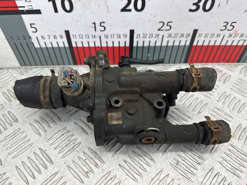 Корпус термостата OPEL Astra H/Family 2004-2015