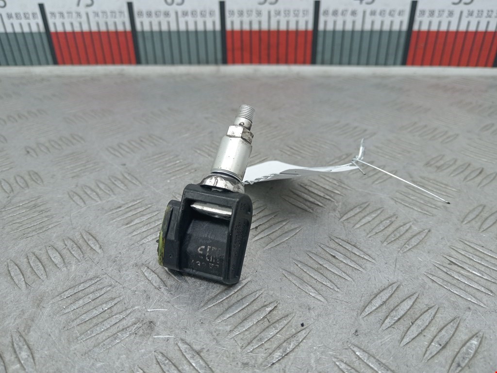 Датчик давления в шине Mercedes C-Class (W205) (2014-2021)