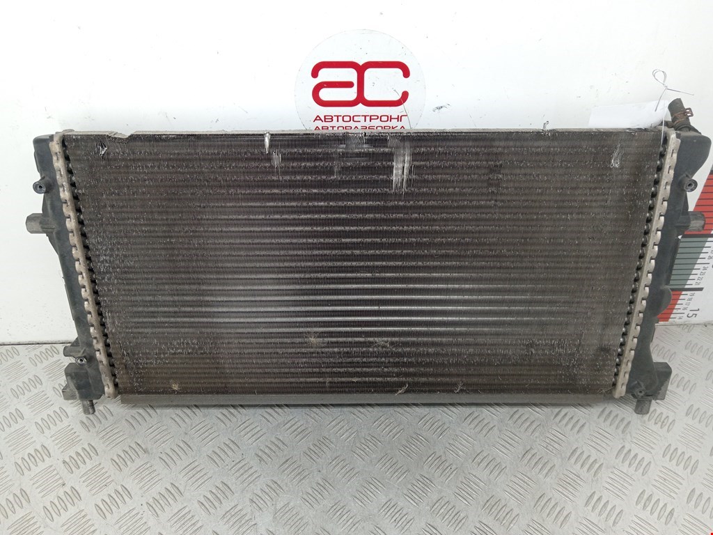 Радиатор основной SEAT Toledo 2012-2019